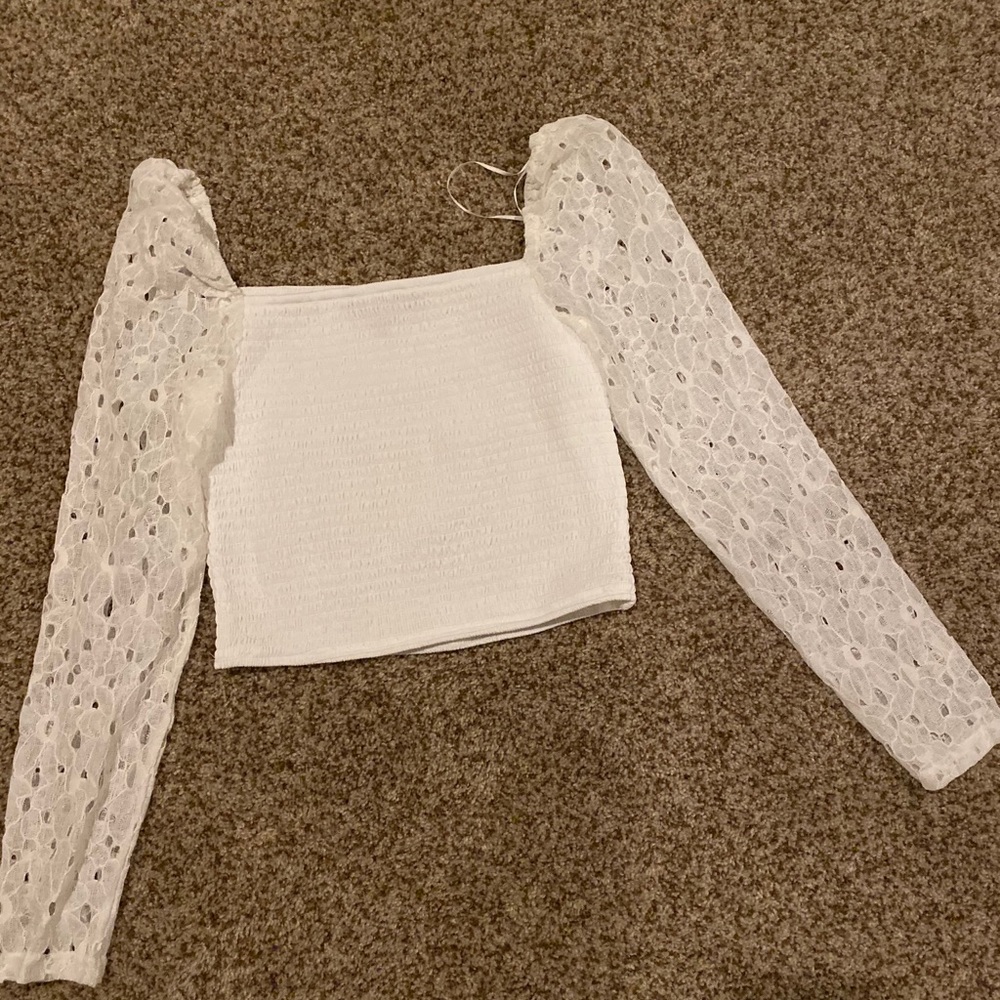 Vici Dolls - Smocked - lace sleeved top